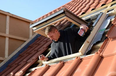 Pose de fenêtres de toit Velux à Rapilly